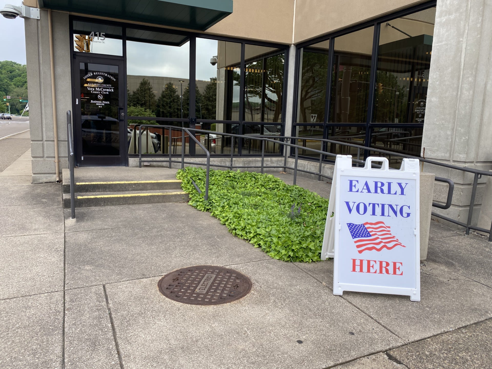 Early voting turnout down heading into Tuesday's Primary Election - WV MetroNews