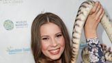 Bindi Irwin’s Daughter Grace Enjoys Snack Time with the Cutest Animal Friend in Adorable New Photo