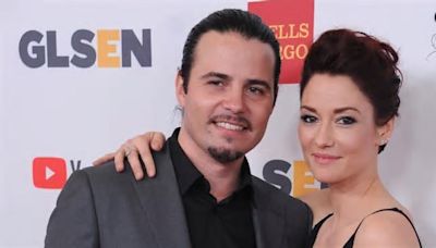 'Grey's Anatomy' Star Chyler Leigh Reveals Love-at-First-Sight Experience With Her Husband