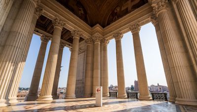 El pórtico del monumento a Víctor Manuel II de Roma reabre sus puertas tras años cerrado