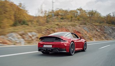 2025 Porsche 911 GTS Hybrid Is Nothing like a Prius
