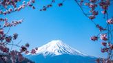 Japón impone nuevas normas para subir el monte Fuji debido al turismo excesivo