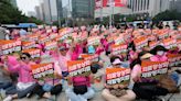 South Korea to withdraw plan to suspend licenses of doctors on strike