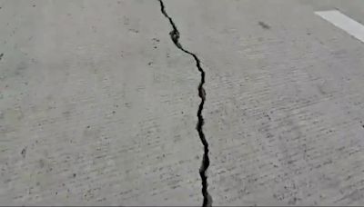 Watch: Mumbai-Nagpur Samruddhi Expressway Develops Cracks