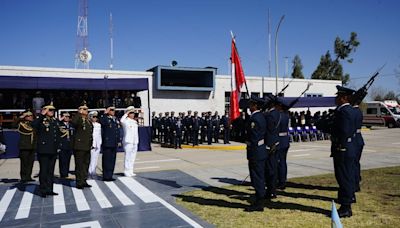 Fuerza Aérea del Perú: Ceremonia al héroe nacional capitán FAP José Abelardo Quiñones