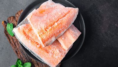 The Safest Way To Quickly Defrost Salmon