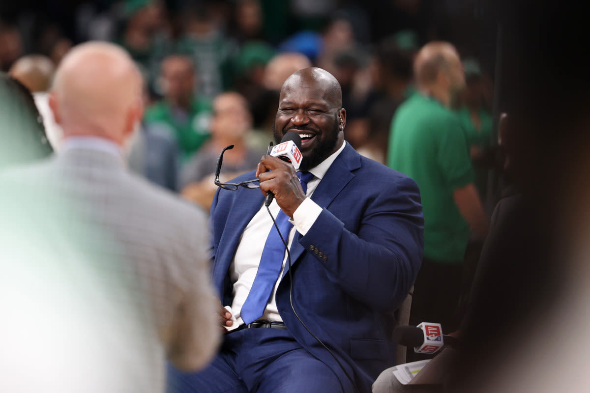 Lakers News: Shaquille O'Neal Suggests Interesting Strategy for Lakers