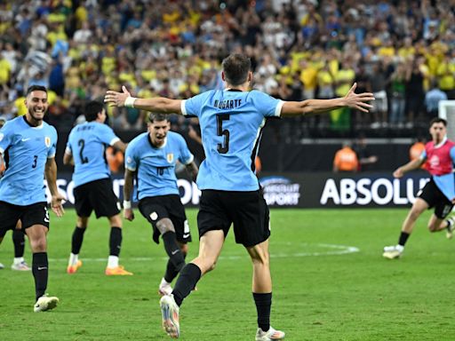 Copa America 2024: Uruguay defeat Brazil on penalties despite red to make semi-finals, Colombia thrash Panama - Eurosport