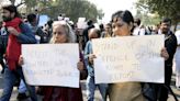 La suspensión de la sedición subraya la represión de voces críticas en India
