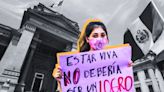 Alerta por feminicidios en Perú: una mujer fue asesinada cada día en lo que va del mes de abril