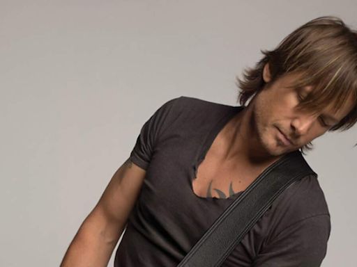 Keith Urban Teams Up With Snoop Dog For Theme For New Garfield Movie | 102.5 KIAK | Tim Palmer