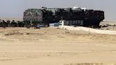 Los ataques hutíes en el mar Rojo caen en abril, pero el tránsito en Suez no remonta