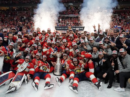 The Florida Panthers' Stanley Cup tour makes its first stop in Fort Lauderdale