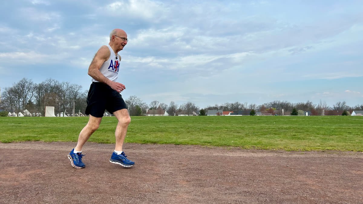 'I just love to run': For this 80-something, Independence Blue Cross Broad Street Run is about fun