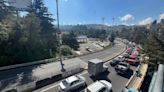 "Con mucho frío", viven automovilistas cierre de la México-Toluca