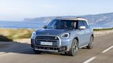 全新世代 Mini Cooper 三門掀背進駐全台展示中心，純電 Mini Countryman 同步亮相