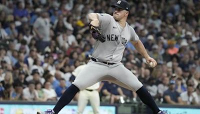 Yankees arrasan con los Cerveceros en un festival de jonrones