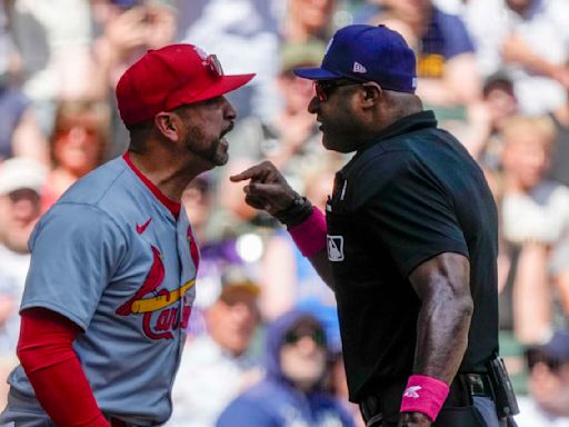 Cardinals manager Oliver Marmol, bench coach Daniel Descalso ejected from series finale with Brewers