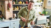 Jamie Oliver Cooks Up Two Shows for Channel 4 – Global Bulletin