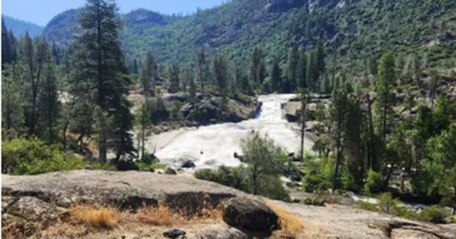 ‘Don’t bury toilet paper,’ say rangers at Yosemite National Park