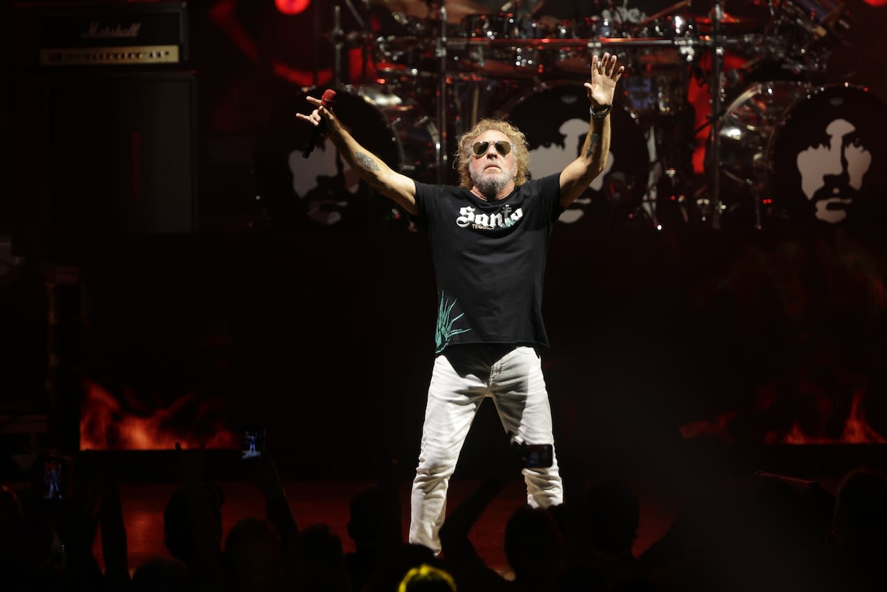 Sammy Hagar and company battle technical difficulties to rock a sweaty, Van Halen-loving crowd at Blossom Music Center (Photos)