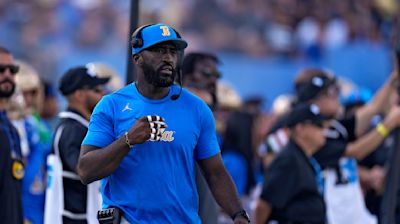 How does UCLA feel about its late Big Ten After Dark start time against Oregon?