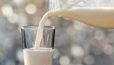 Michigan health department warning residents not to drink raw milk. Here's why