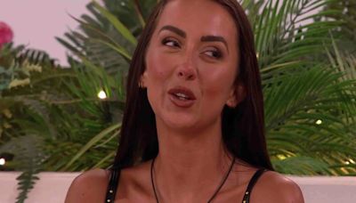 Feud & 'smug' star in Love Island heart rate challenge says body language expert