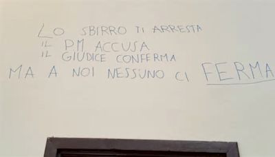 La baby gang della stazione di Mondovì cercava una capotreno per “fargliela pagare”