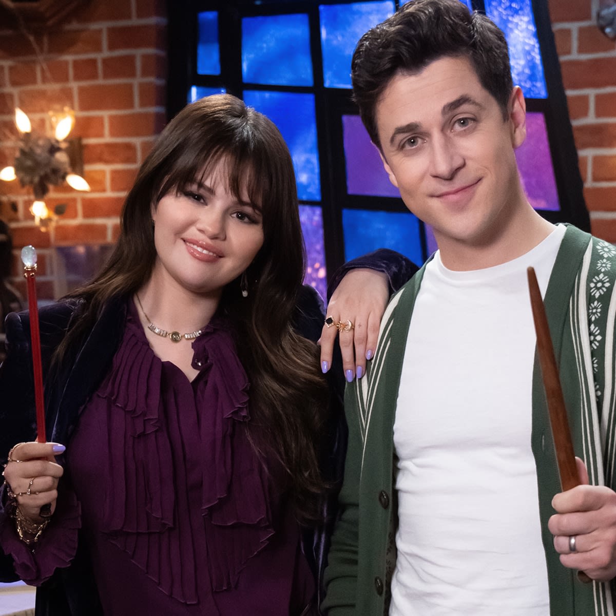 Selena Gomez Unveils New Wizards of Waverly Place Sequel Photos