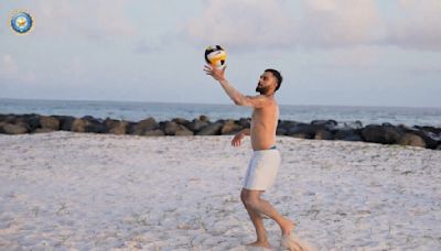 T20 World Cup: Team India Plays Beach-Volley Ahead Of Super 8 Contest; Virat Kohli All In Smile