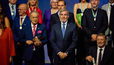 Basilio Valladares, Eduardo Aznar y Gonzalo González reciben el Premio Canarias 2024