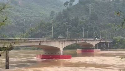 廣東暴雨已致3死11失蹤11萬人撤離 北江料晚上現百年一遇洪峰