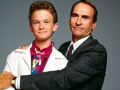 Neil Patrick Harris pays tribute after 'Doogie Howser' dad James B. Sikking dies at 90