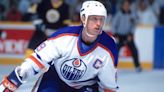 Wayne Gretzky's final Oilers jersey auctions for record-breaking price