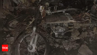 Woman dies of suffocation after eight motorcycles catch fire in Salem building | Chennai News - Times of India