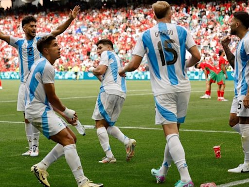 Argentina booed for racist remarks during a 2-2 draw against Morroco, Spain win Olympic men's football opener