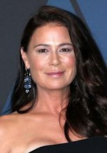 Maura Tierney