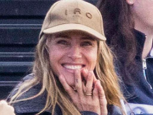 Elsa Pataky cheers her kids on during football game in Byron Bay