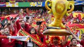 Eurocopa 2024: Los españoles celebran la gran victoria contra Francia tras la semifinal en Berlín