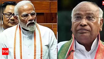 Kharge returns PM Modi's barb, says people told you 'tumse na ho payega' | India News - Times of India