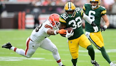 Packers Sign a Running Back, Place Marshawn Lloyd on Injured Reserve