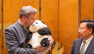 Peking: Markus Söder stichelt auf China-Reise gegen Begleiter