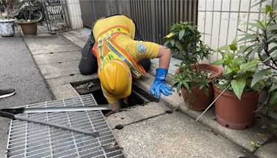 常見掉水溝物「藍牙耳機最多」件數曝光 清潔隊負荷遽增