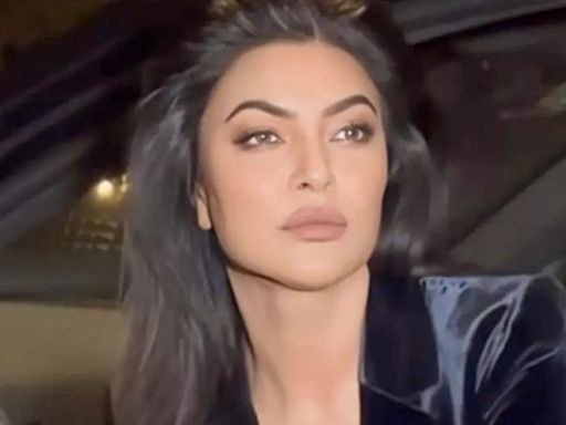 Sushmita Sen's parents told her to not use the word 's*x' at 18, as they were affected by an article written by Shobhaa De: 'I purposely brought up that word...' | Hindi Movie News - Times of India