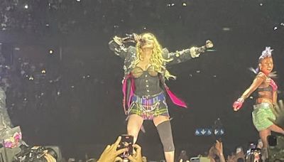 Madonna agradece a sus hijos por derrochar talento en su gira