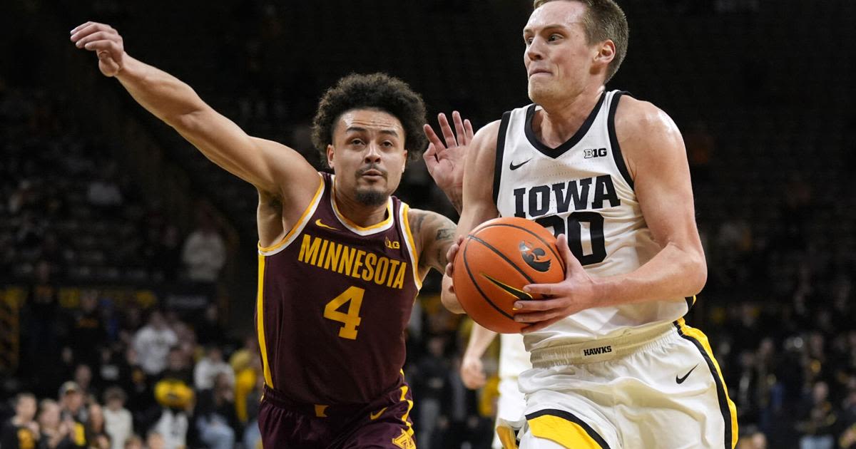 Hawkeyes: Sandfort kept an eye on the NBA draft but not too close