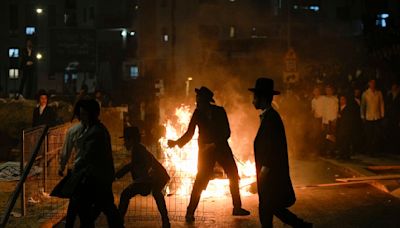 Ultra-Orthodox protest against order to enlist turns violent in Jerusalem