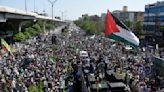 Miles de islamistas se manifiestan cerca de la capital de Pakistán contra ataques israelíes en Gaza