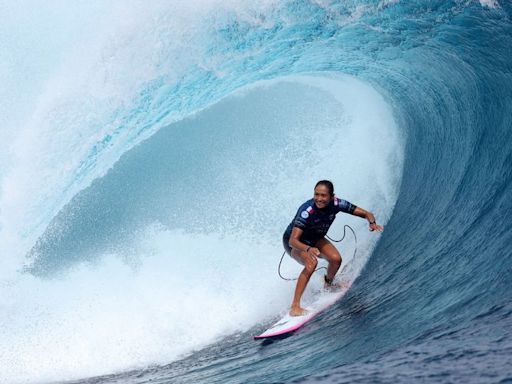 La surfista Fierro gana Pro de Tahití y aumenta esperanzas de ganar medalla olímpica